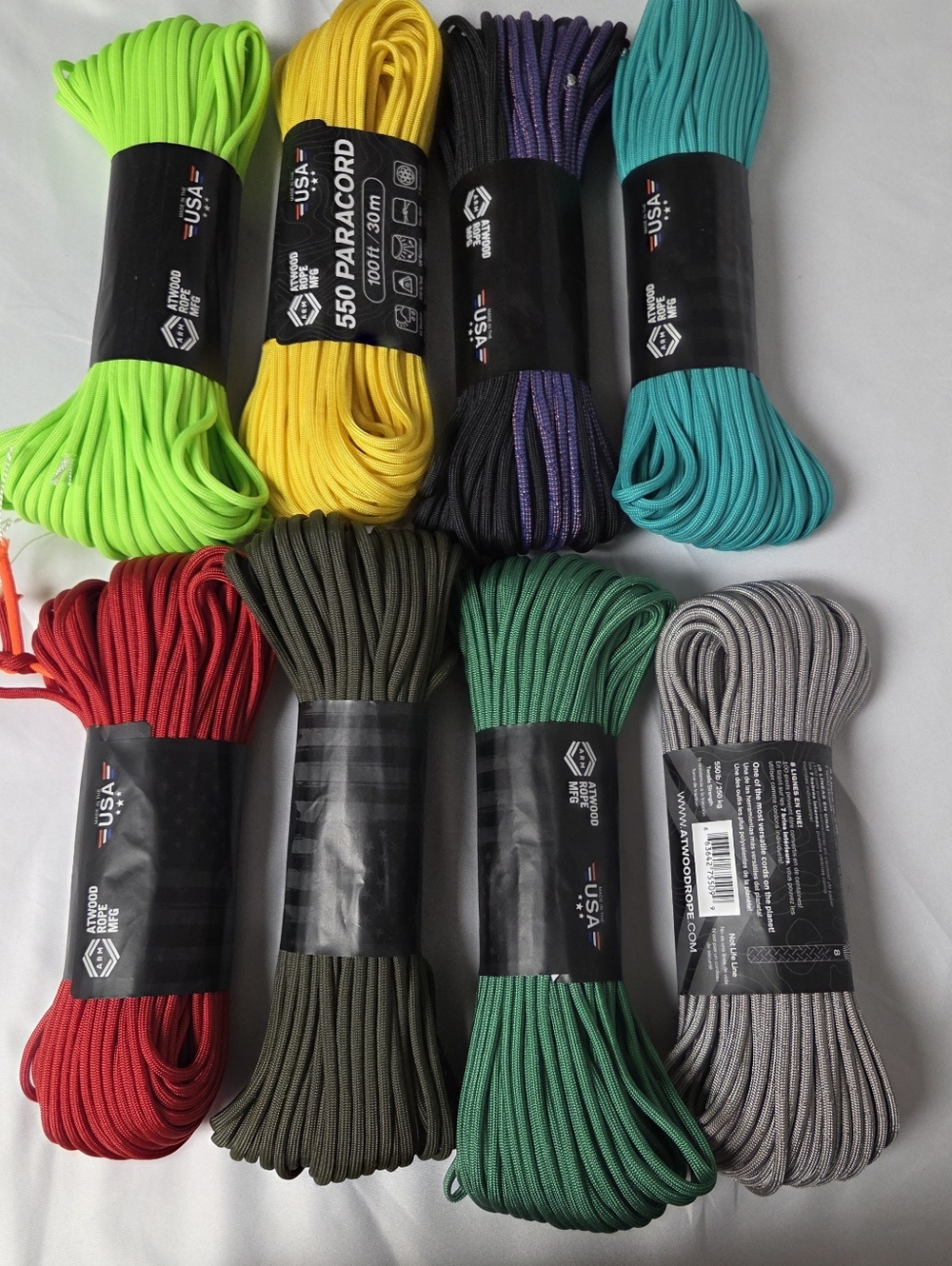 Atwood 550 Paracord 100' Assorted Color Hanks X8